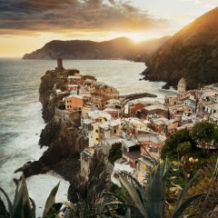 Cinque Terre potovanje je popolna potopitev